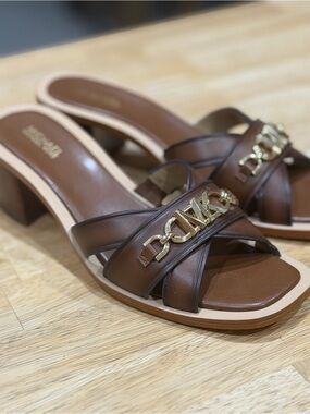 Michael Kors Brown Leather Crisscross Block Heel Mules with Gold Logo Size 6.5
